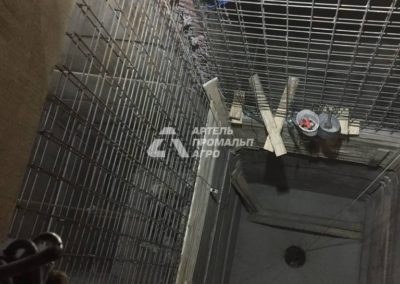 Монтаж арматурного каркасу нових залізобетонних стін силосів